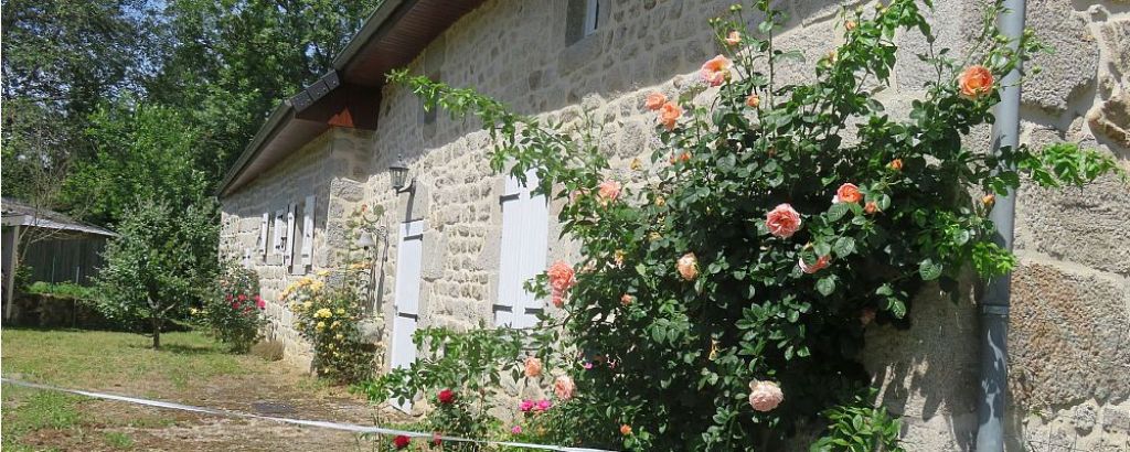 Ancienne ferme Creusoise, biens immobilier 6 3, PROCHE ÉTANG DE FLAYAT MÉOUZE - CREUSE