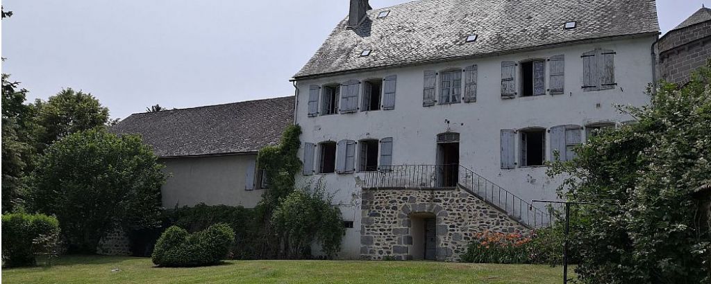 Ancien Relais de Poste du XVIIIème siècle, biens immobilier 4.21 7,  - PUY DE DÔME